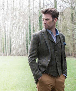NEW - Sophisticated British Menswear Collection - Modern Gentleman Attire